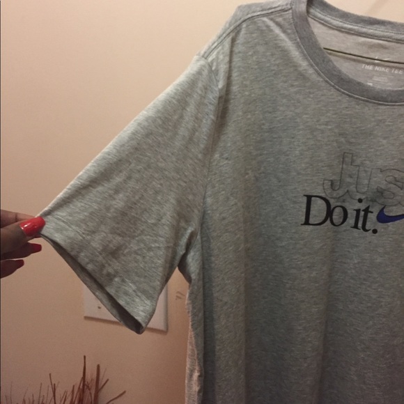 Men’s Nike Training Tee for Tall people - Picture 3 of 8